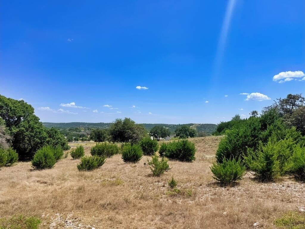 2.48 acres in Kerr County - photo 8