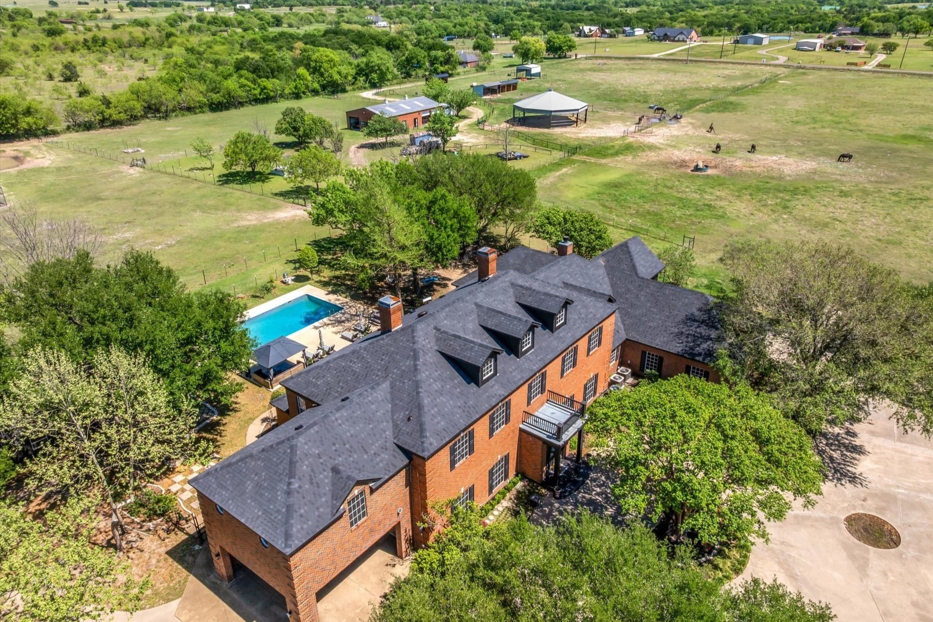 38.53 acres in Ellis County - photo 12