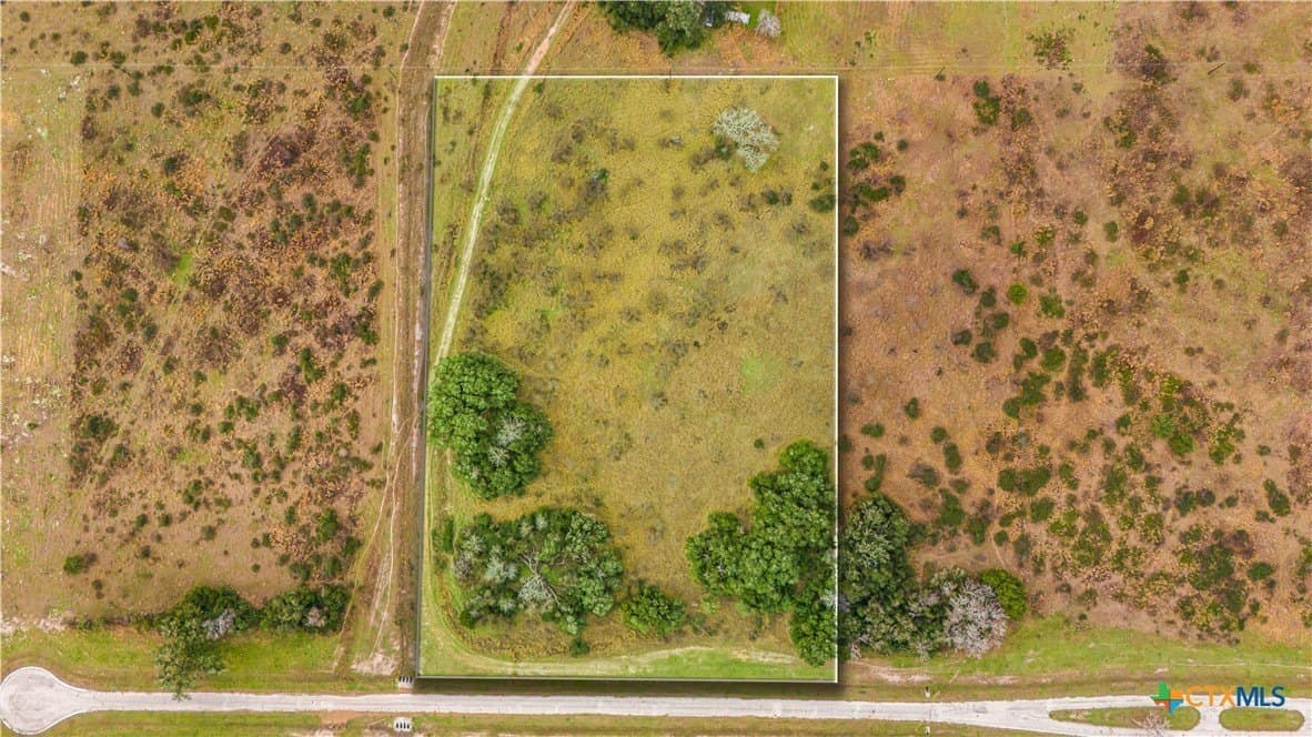 5.52 acres in Victoria County gallery image 2