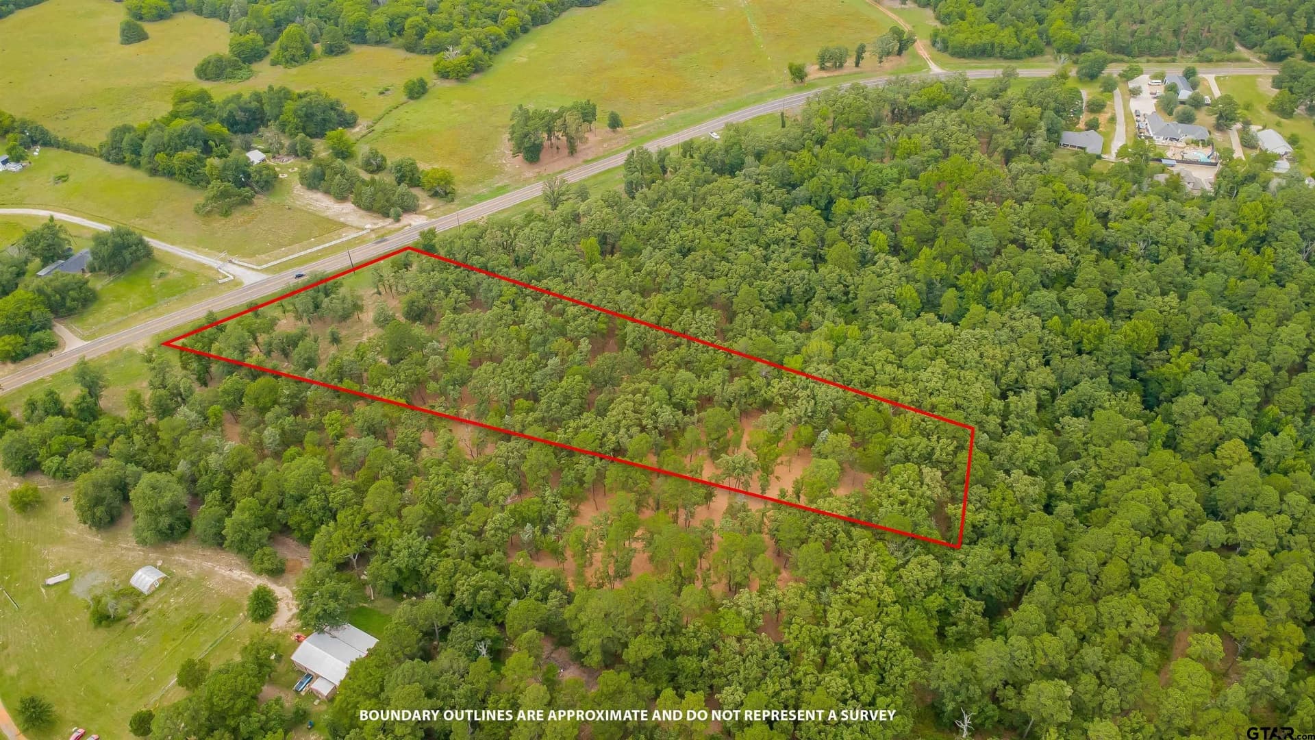 5.02 acres in Smith County