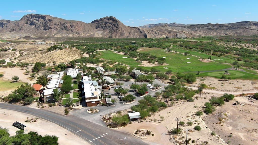 0.63 acres in Brewster County gallery image 3