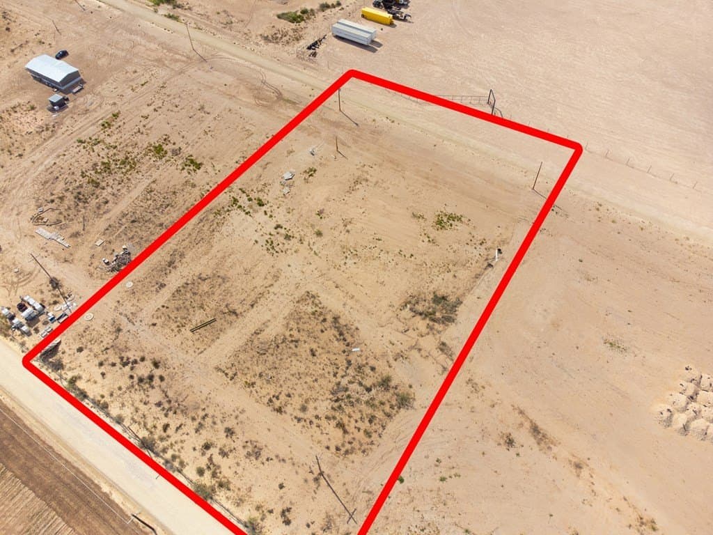 2 acres in Midland County - photo 4