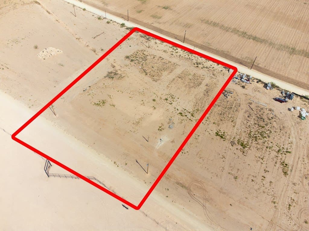 2 acres in Midland County - photo 2