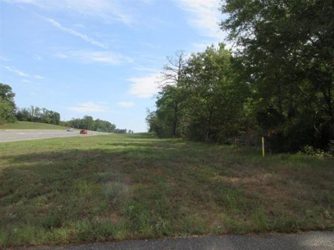 21.1 acres in Gregg County - photo 7