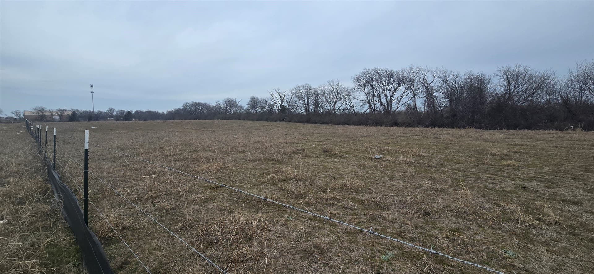 5.48 acres in Denton County - photo 3
