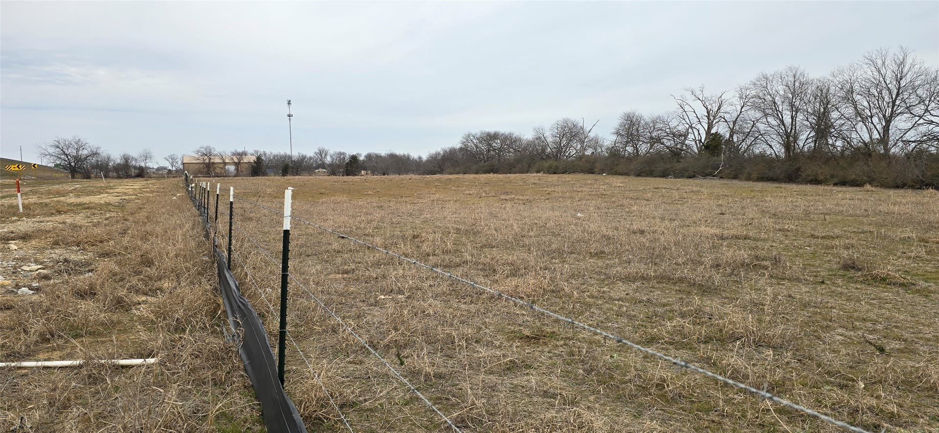 5.48 acres in Denton County - photo 2
