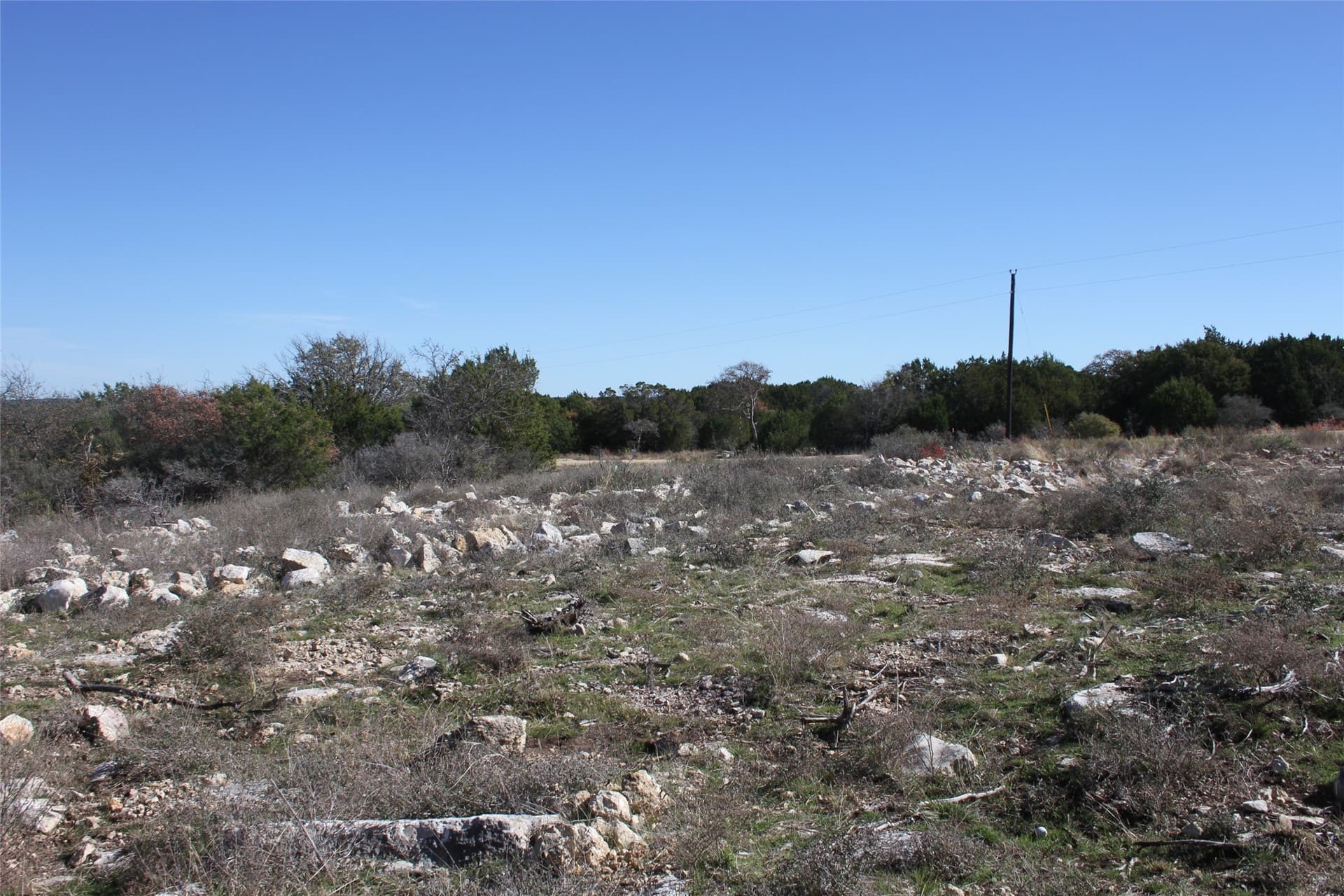5 acres in San Saba County - photo 4