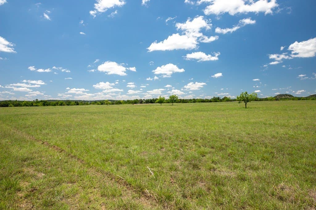 10.16 acres in Gillespie County - photo 7