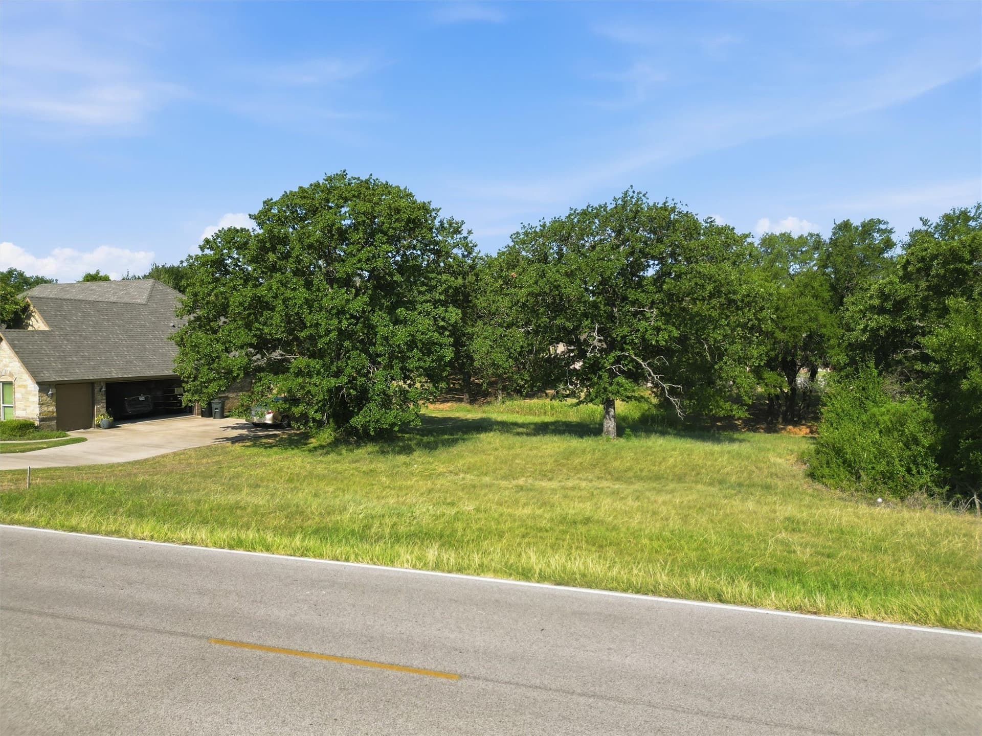 0.37 acres in Hood County gallery image 2