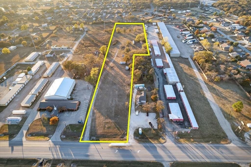 4.55 acres in Denton County gallery image 4