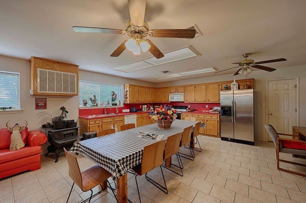 190.97 acres in Lavaca County - photo 19