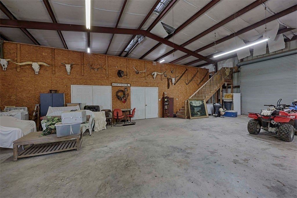 190.97 acres in Lavaca County - photo 17
