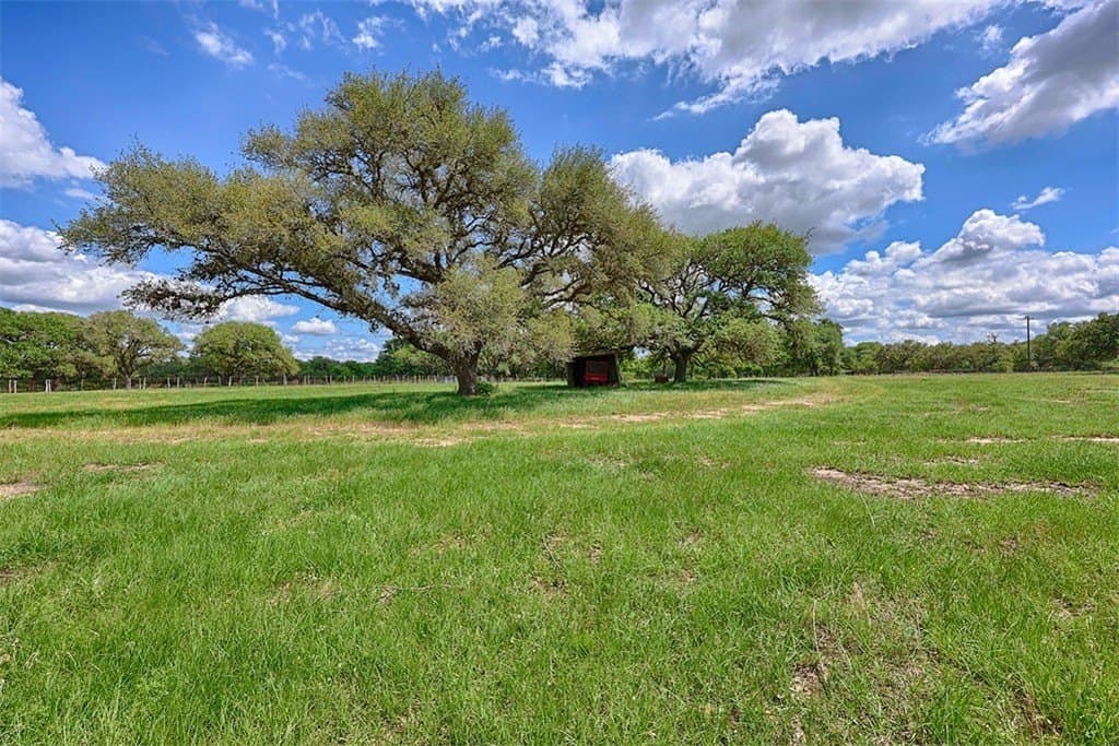 190.97 acres in Lavaca County - photo 22