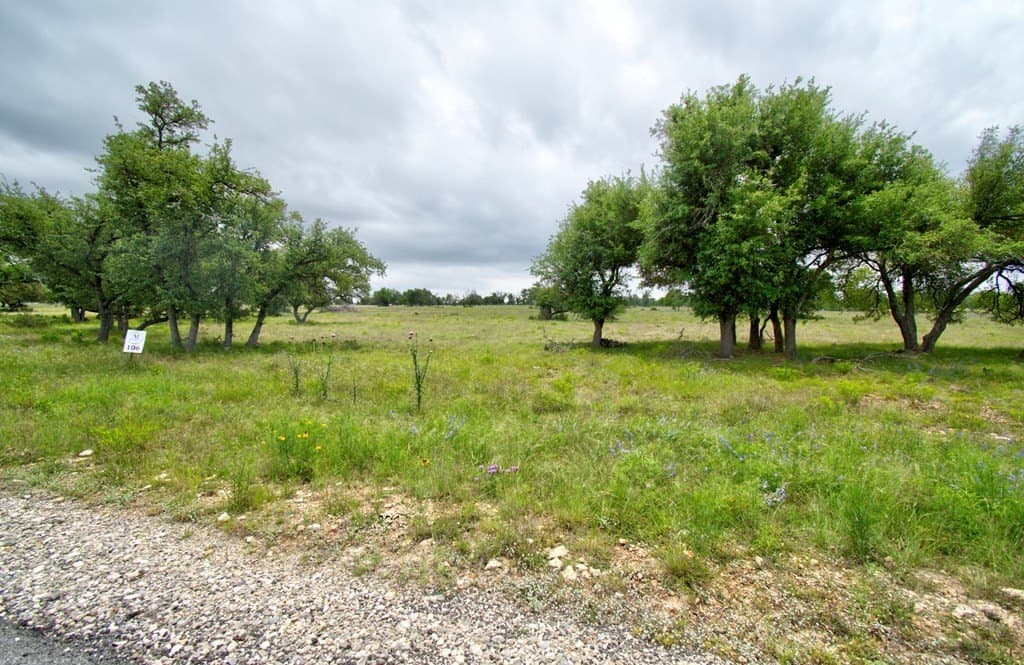 5.02 acres in Gillespie County gallery image 3