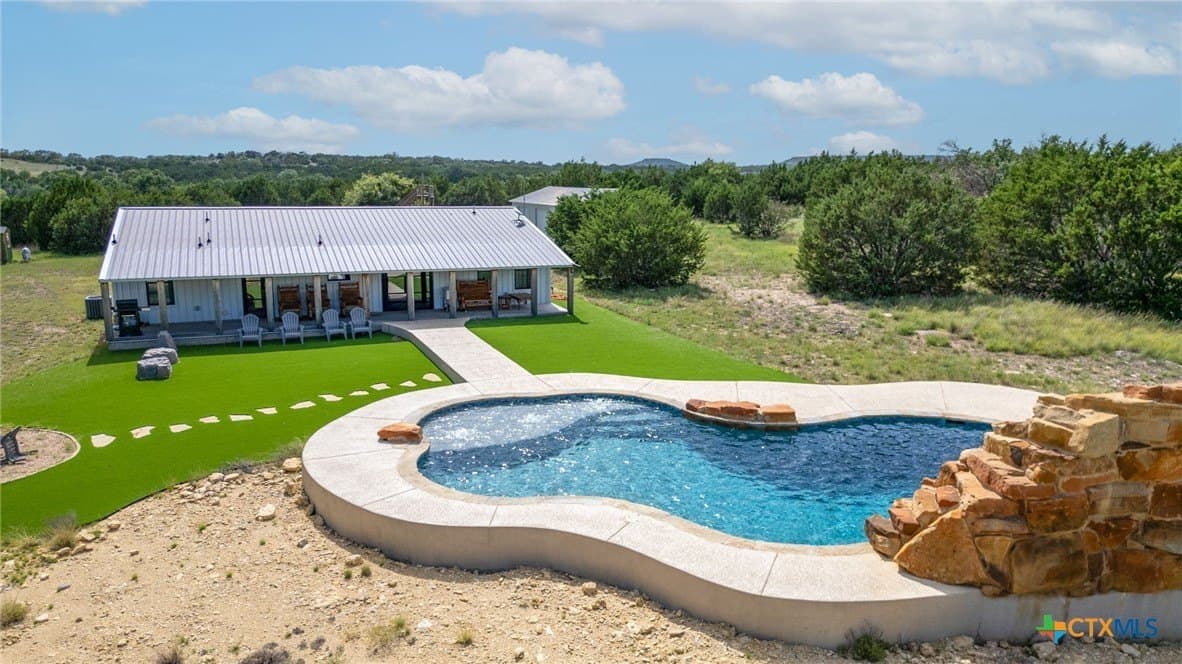 20.08 acres in Lampasas County