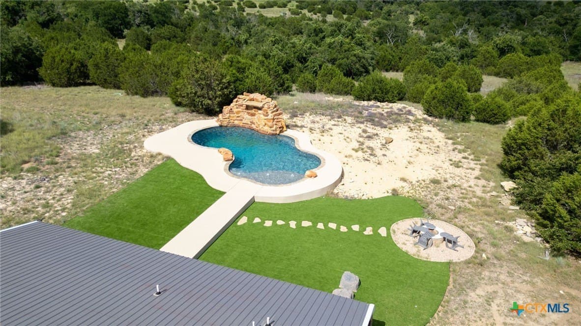 20.08 acres in Lampasas County - photo 15