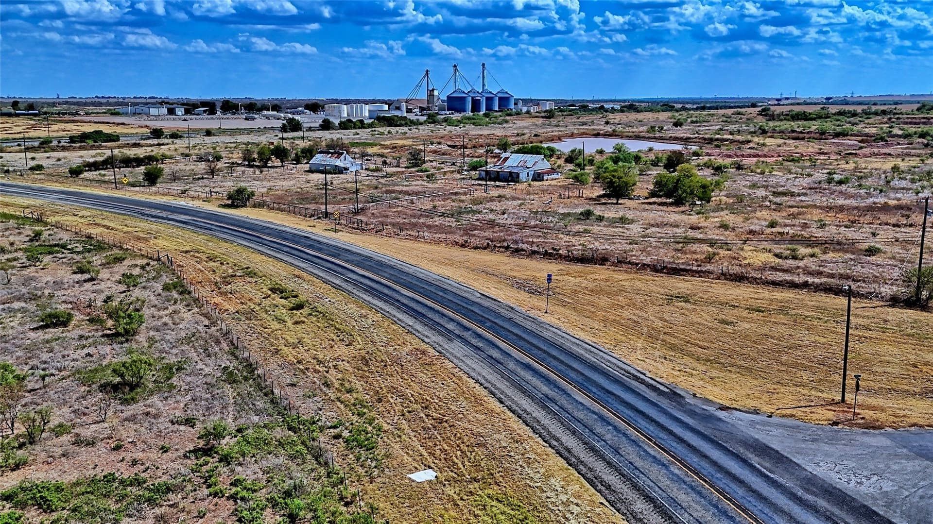 111.86 acres in Wichita County - photo 25