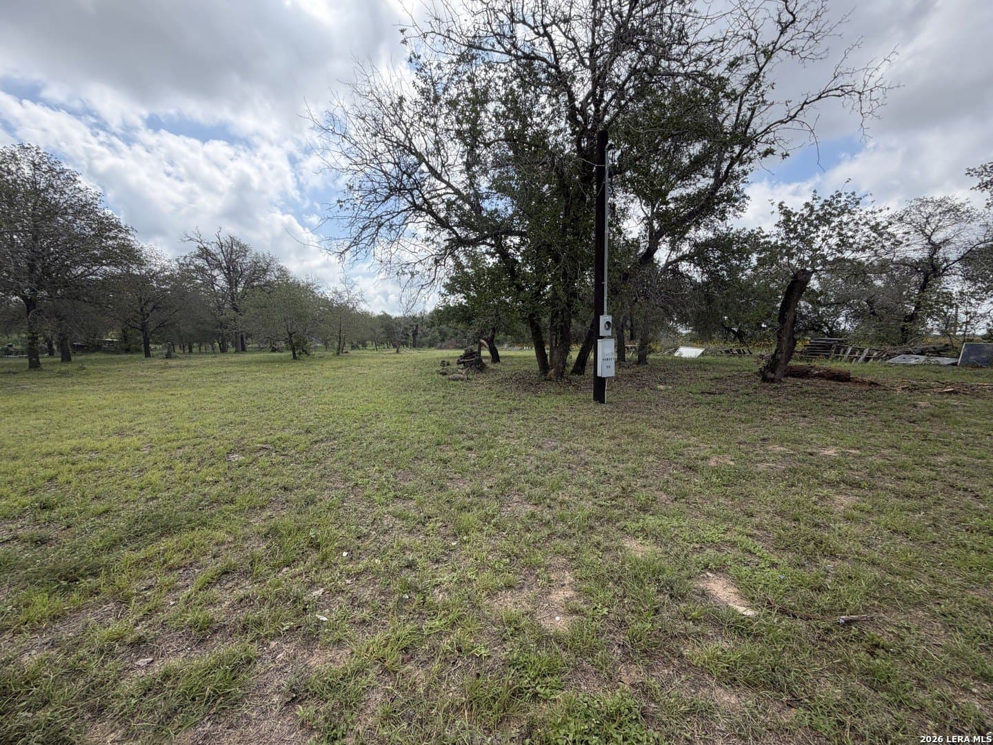 1.03 acres in Bexar County gallery image 2
