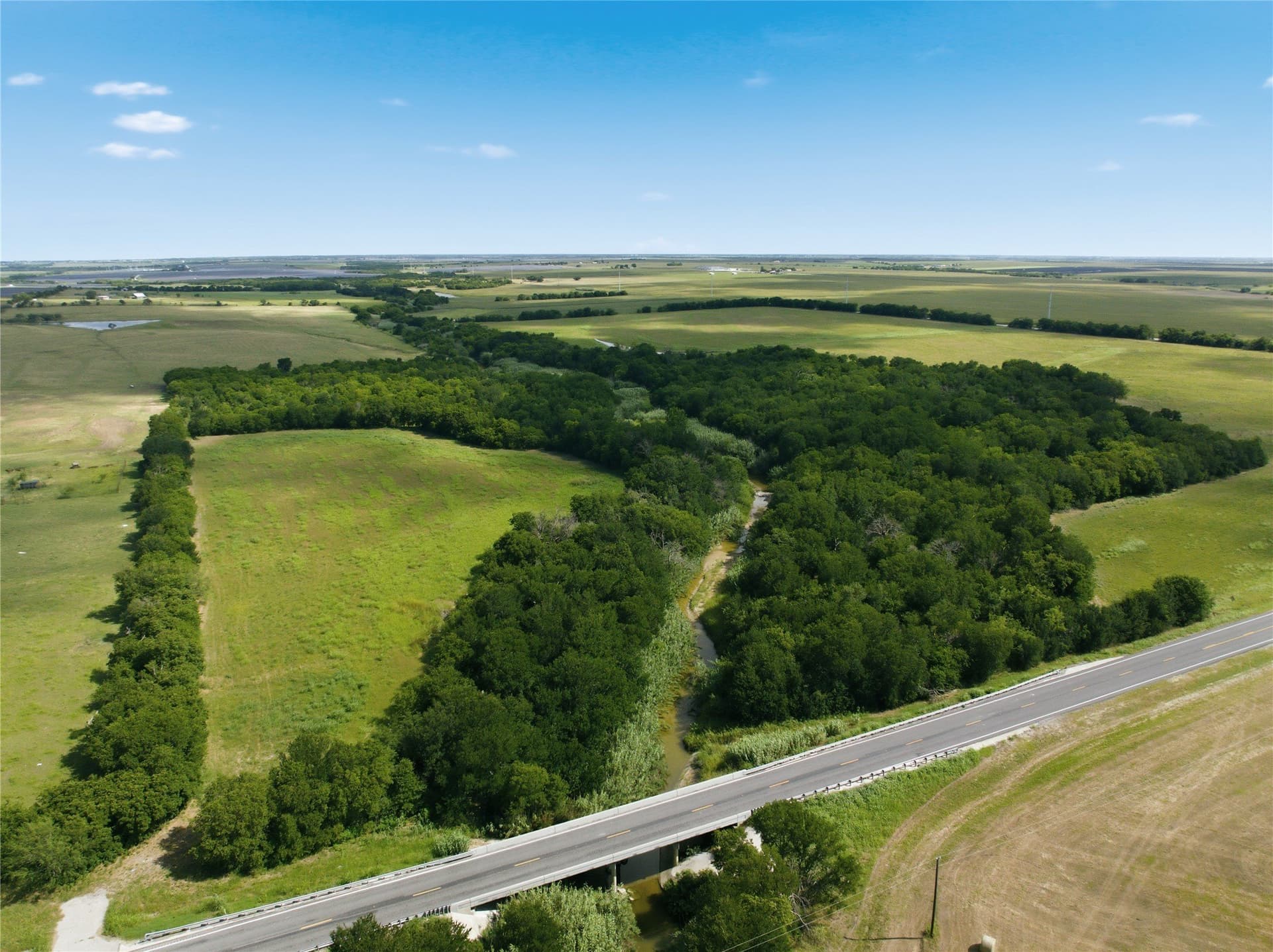 35 acres in Hill County - photo 6