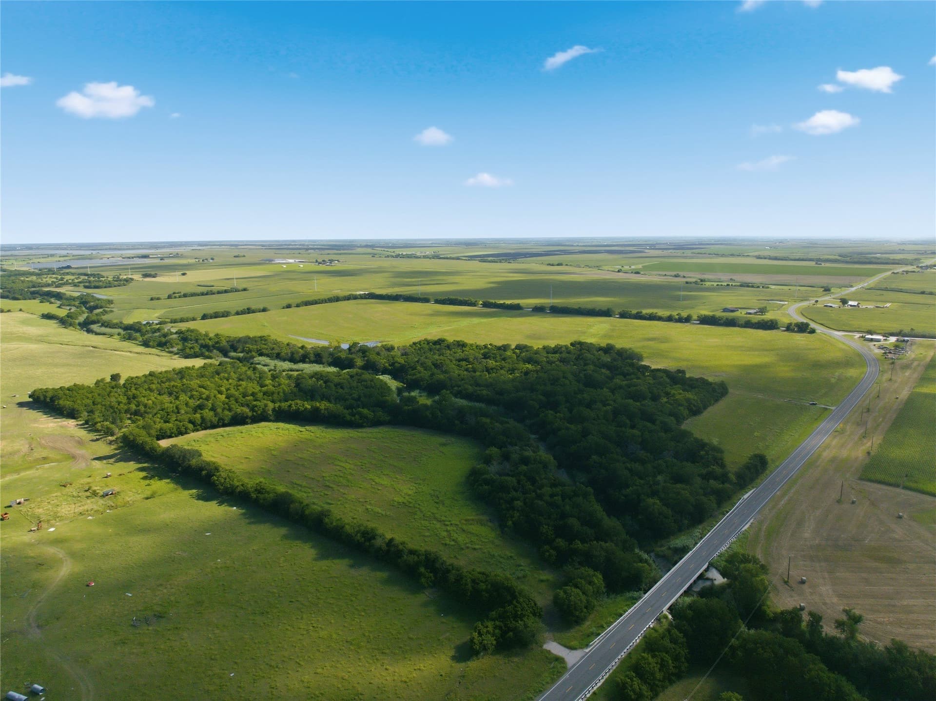 35 acres in Hill County - photo 3