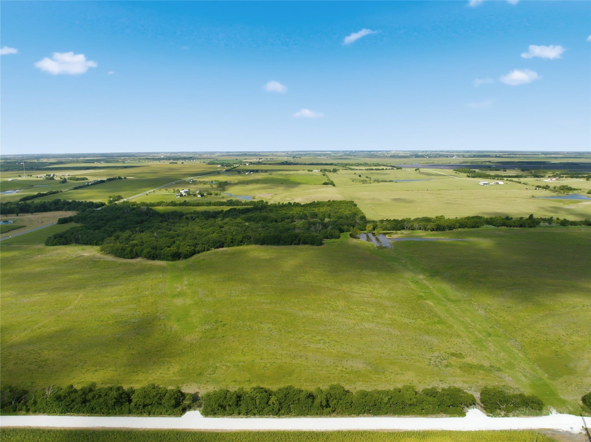 10 acres in Hill County - photo 8