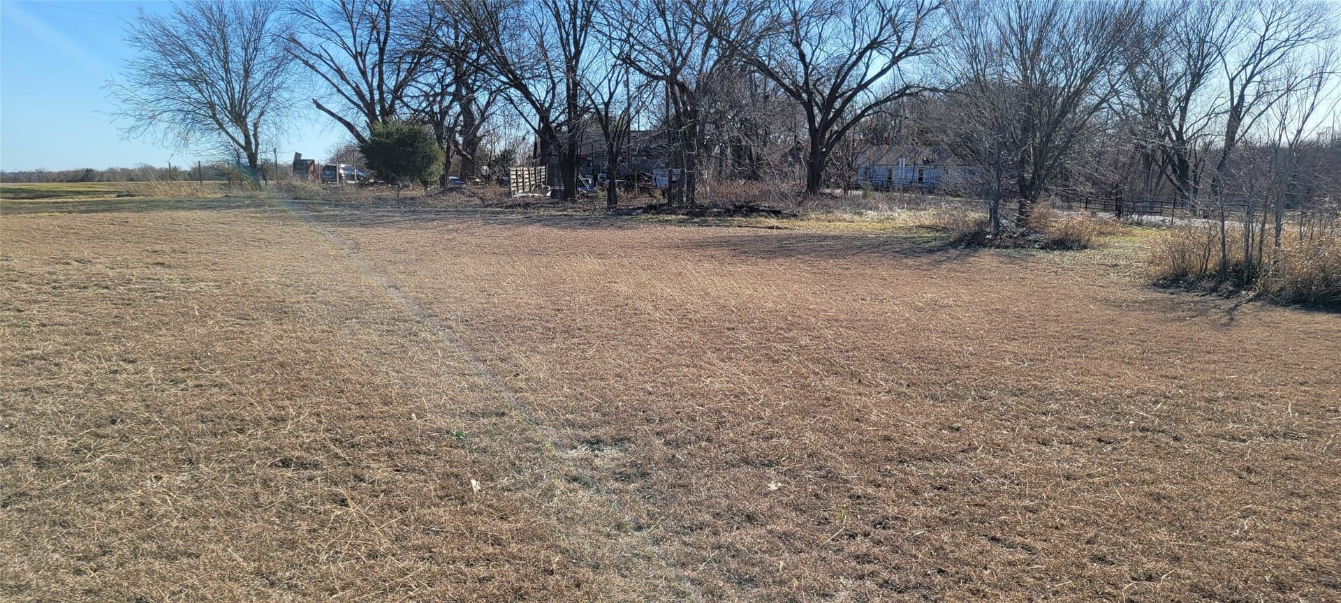 1.52 acres in Ellis County gallery image 3