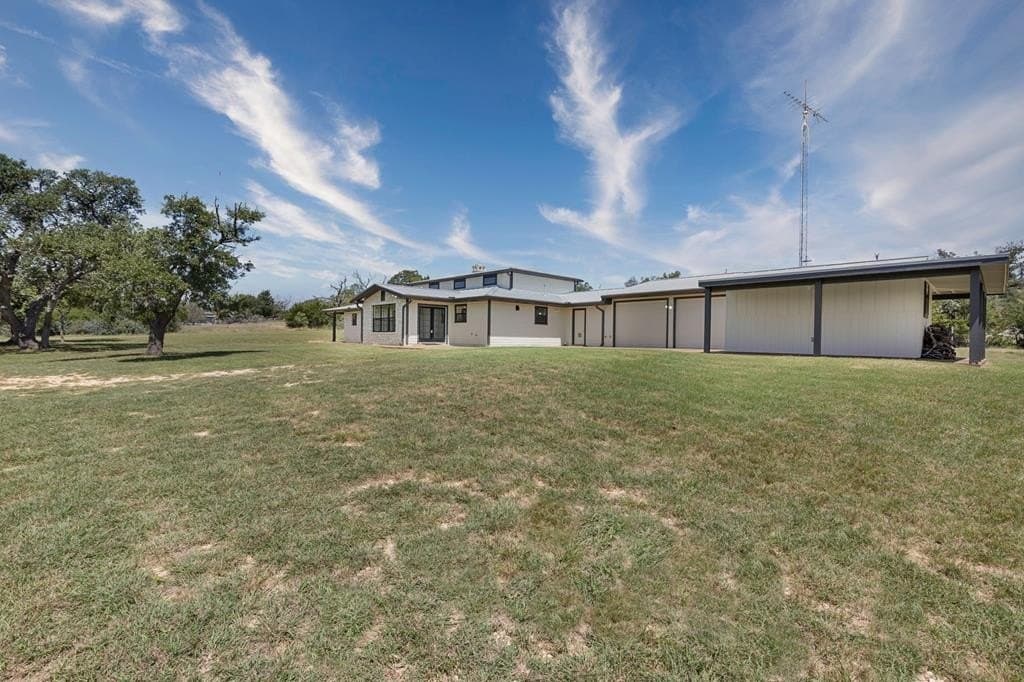 13.35 acres in Gillespie County - photo 5