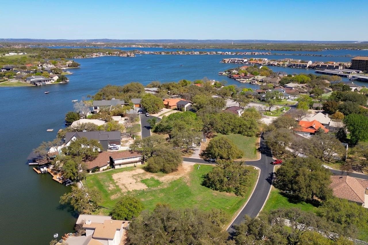 0.56 acres in Llano County gallery image 4