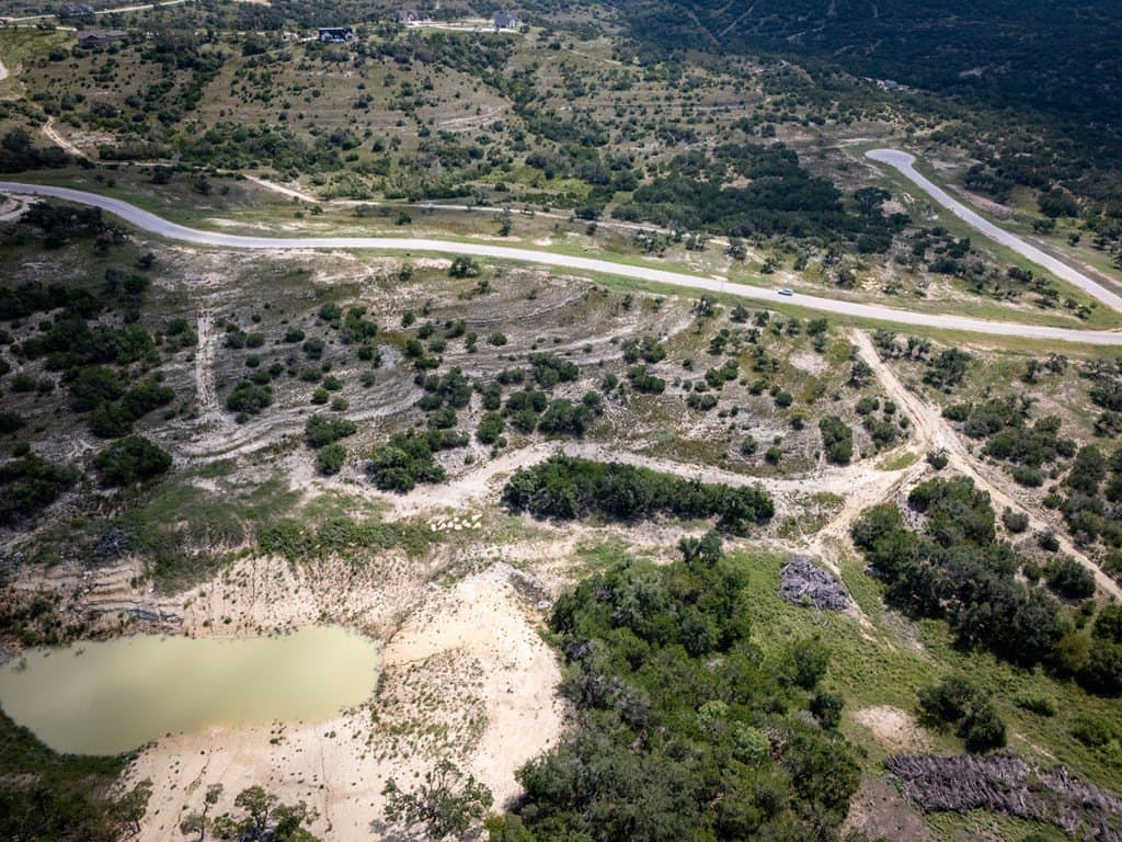 5 acres in Blanco County - photo 9