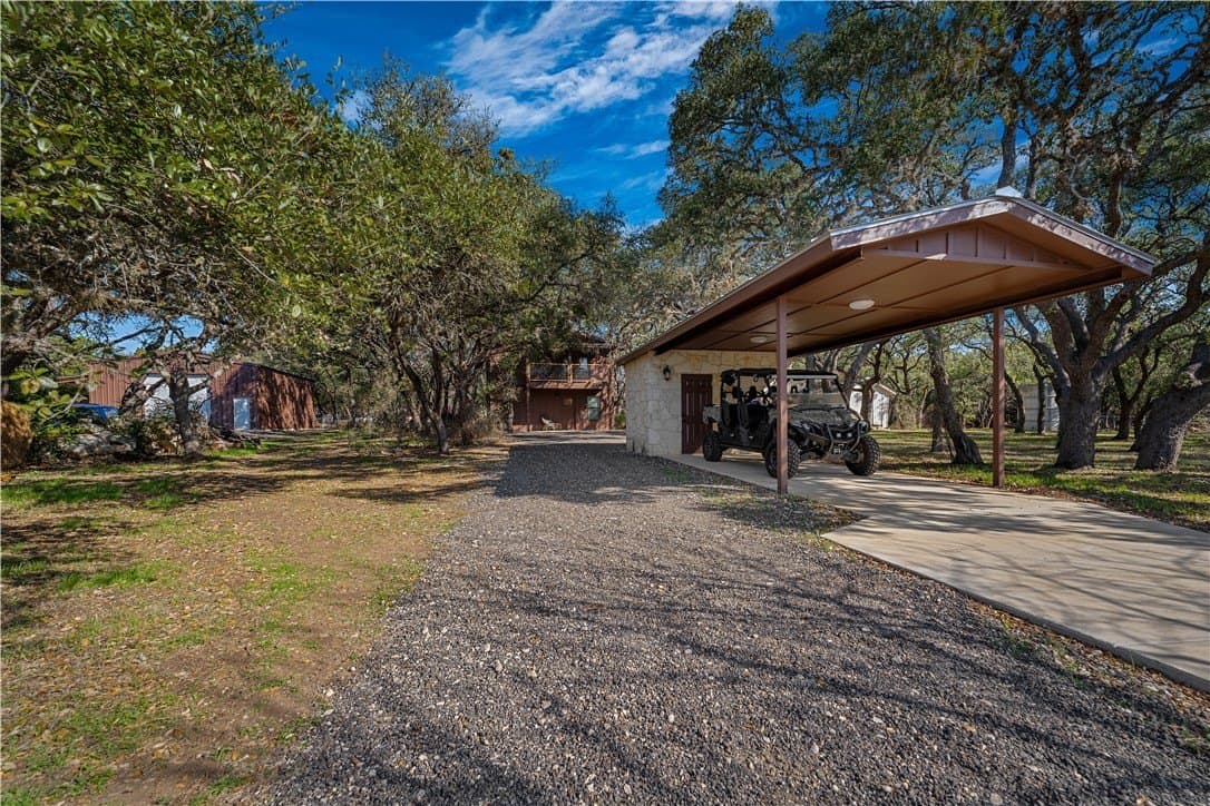 20 acres in Comal County - photo 35