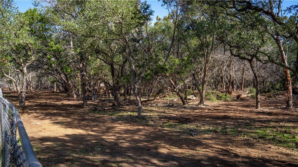20 acres in Comal County - photo 32