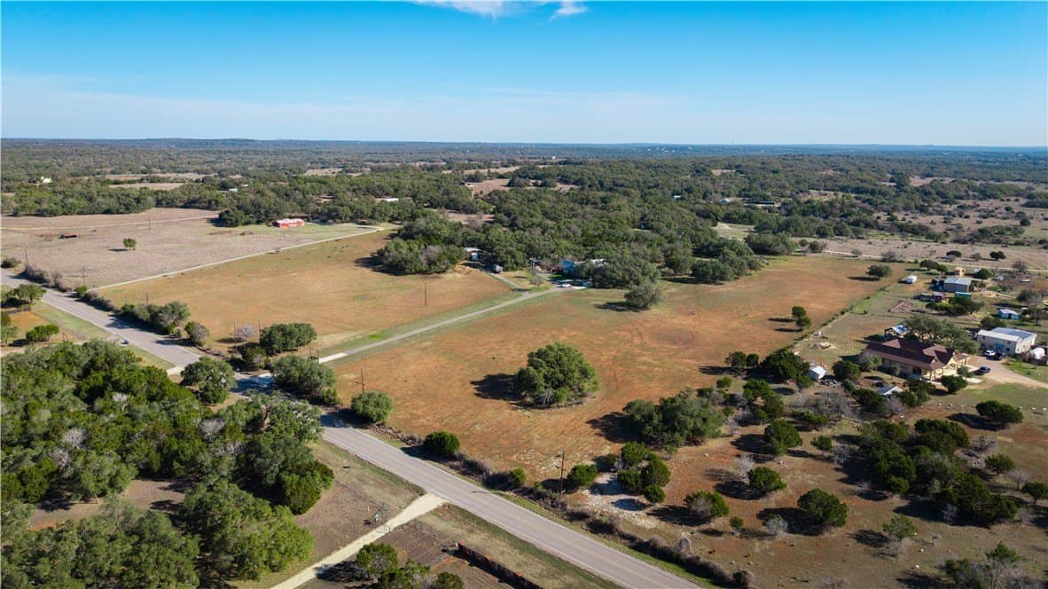 20 acres in Comal County gallery image 2