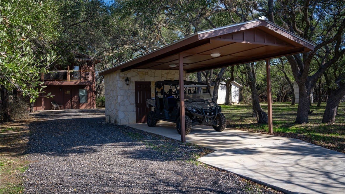 20 acres in Comal County - photo 30
