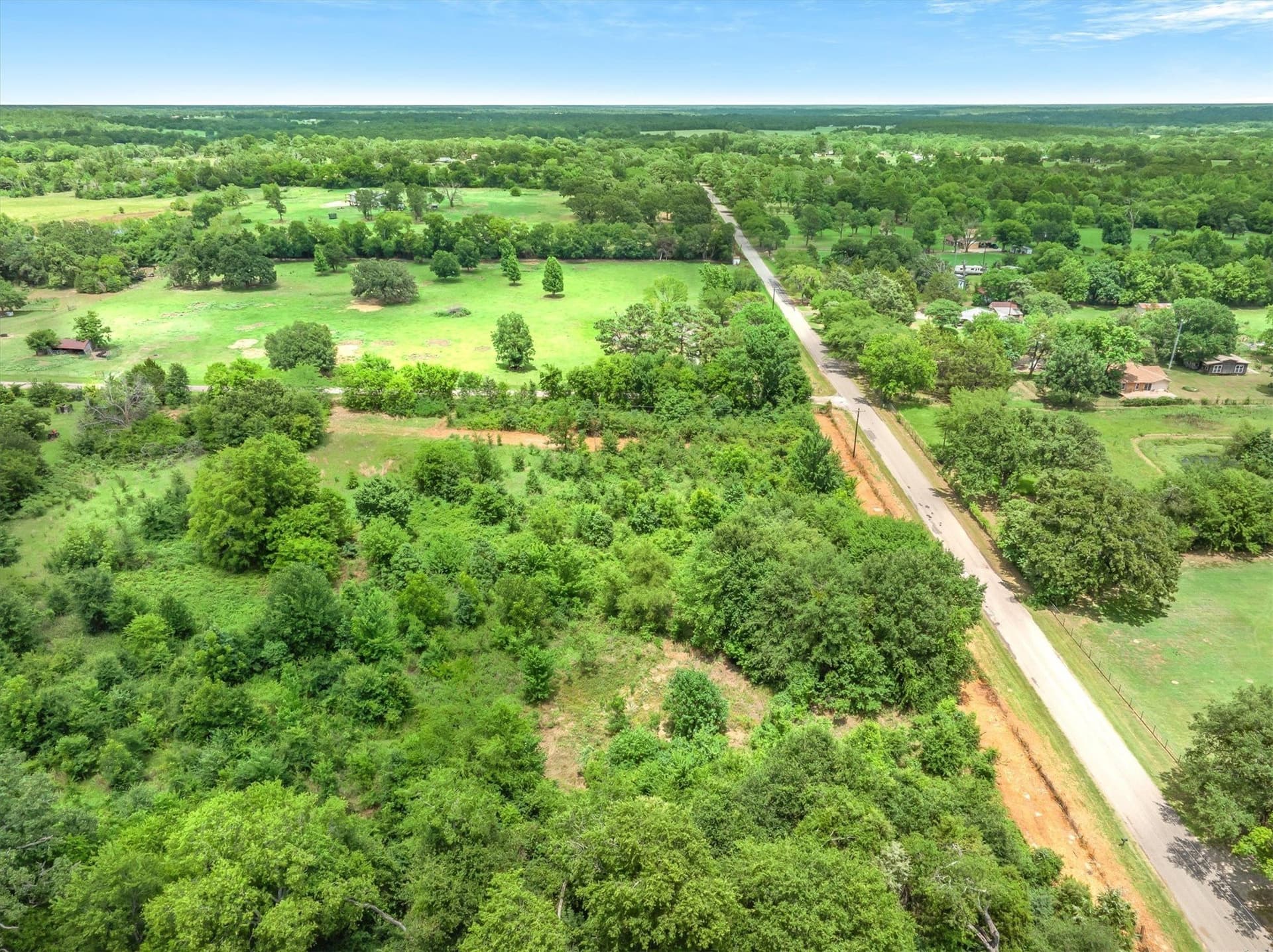 2.57 acres in Van Zandt County gallery image 2