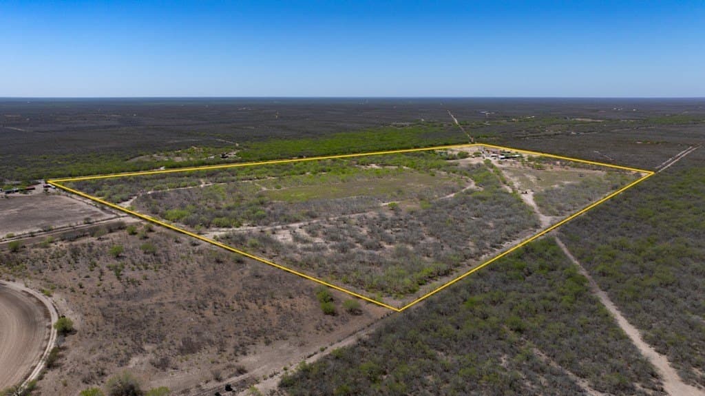 102.08 acres in Duval County - photo 39