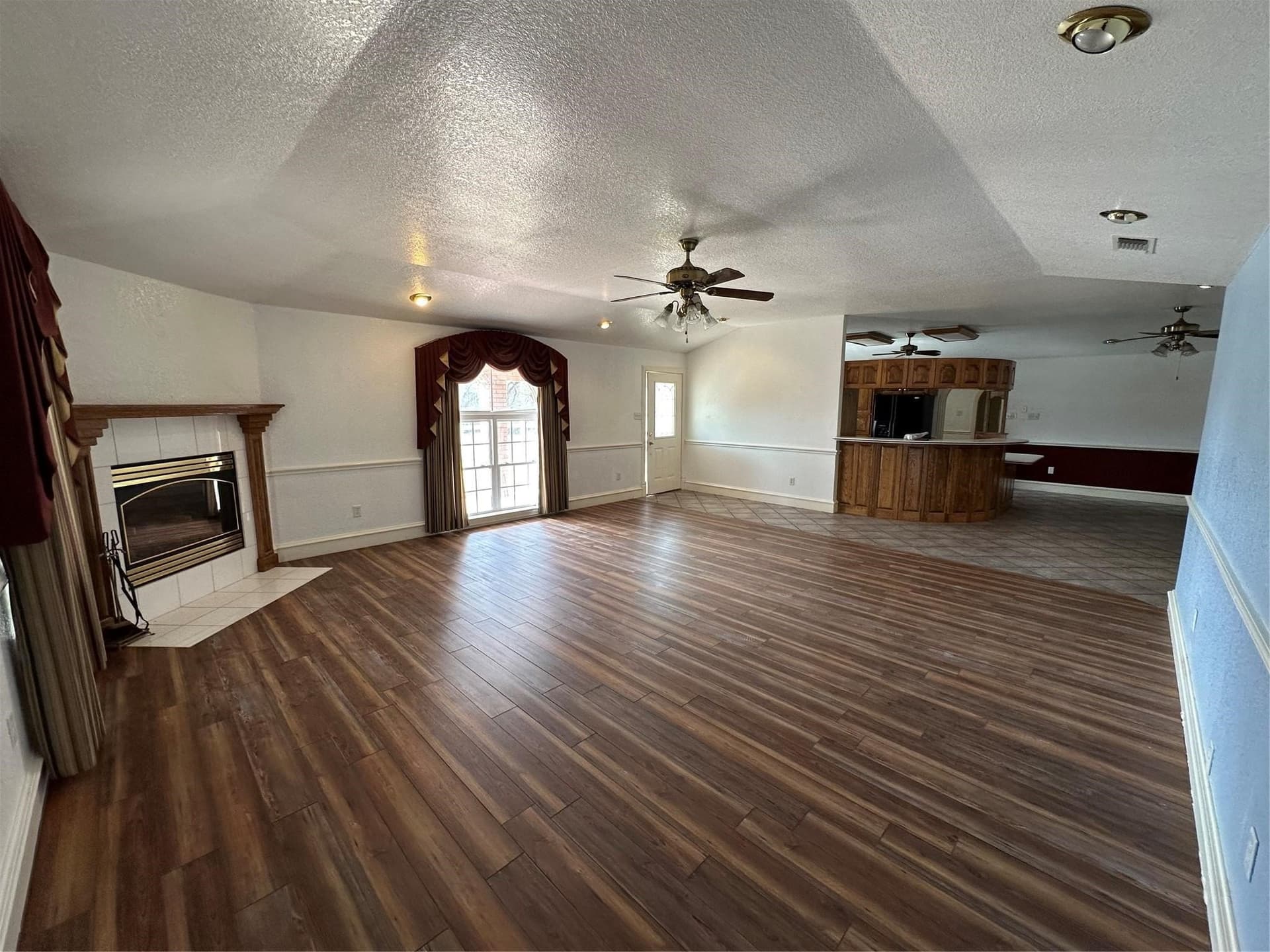 12.99 acres in Tarrant County - photo 4