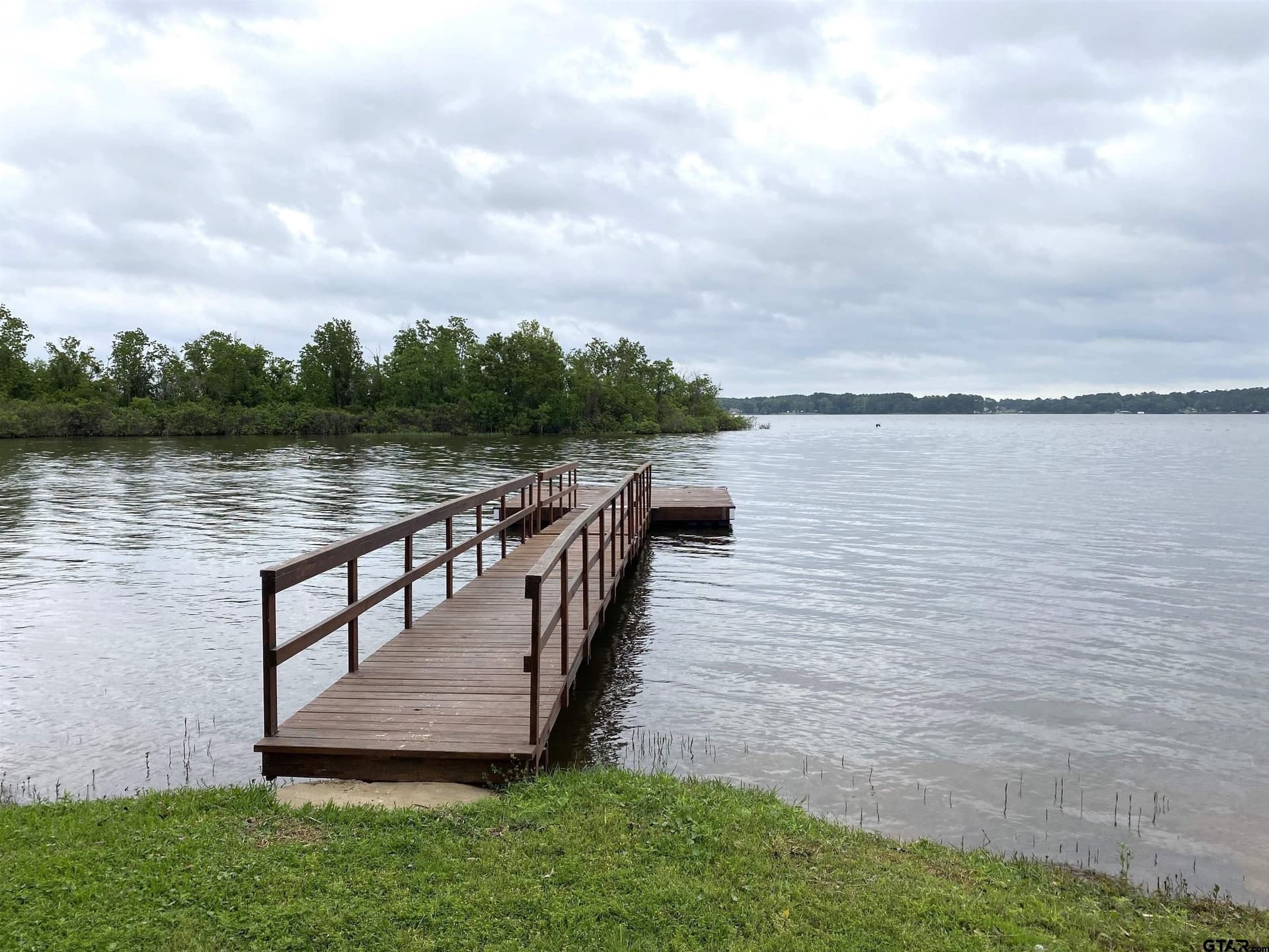 0.51 acres in Henderson County - photo 7