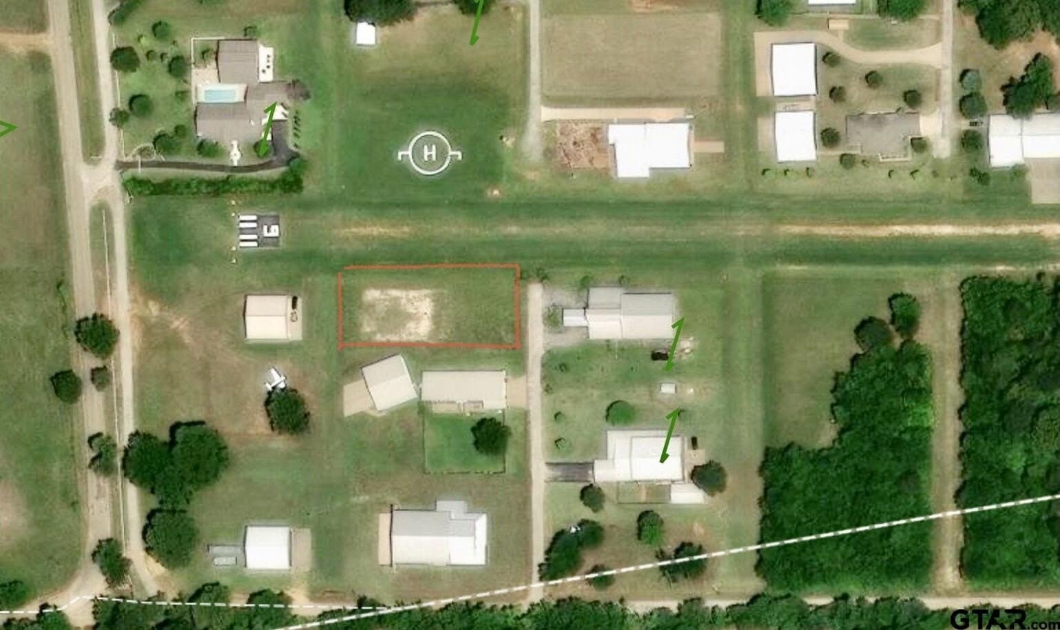 0.51 acres in Henderson County gallery image 3