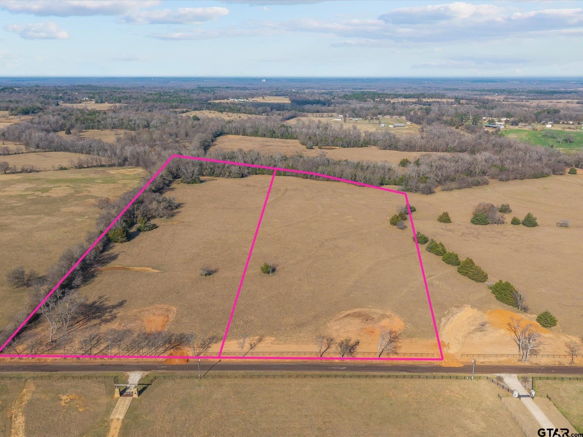 30.2 acres in Smith County gallery image 2