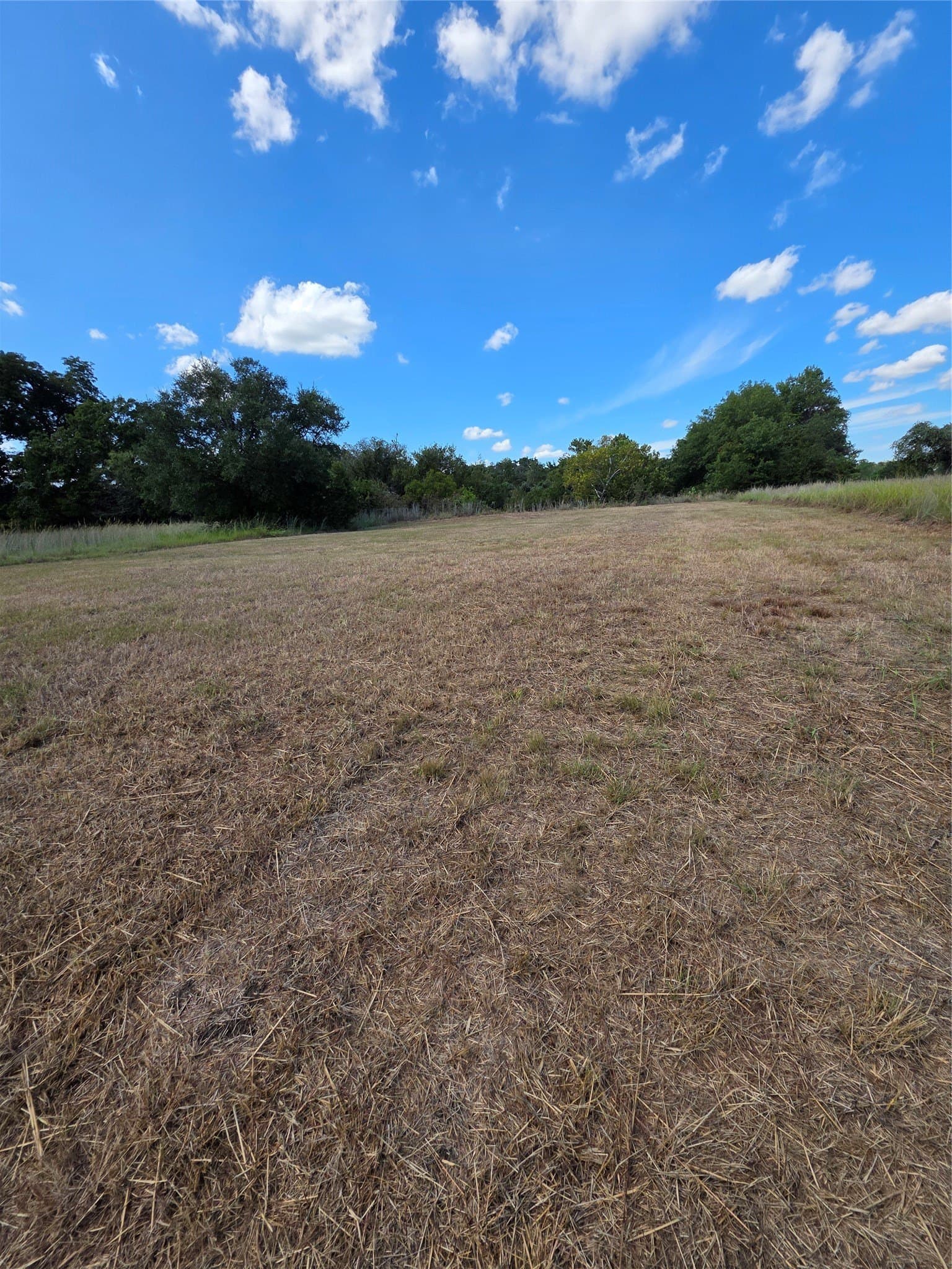 0.04 acres in Hood County - photo 4