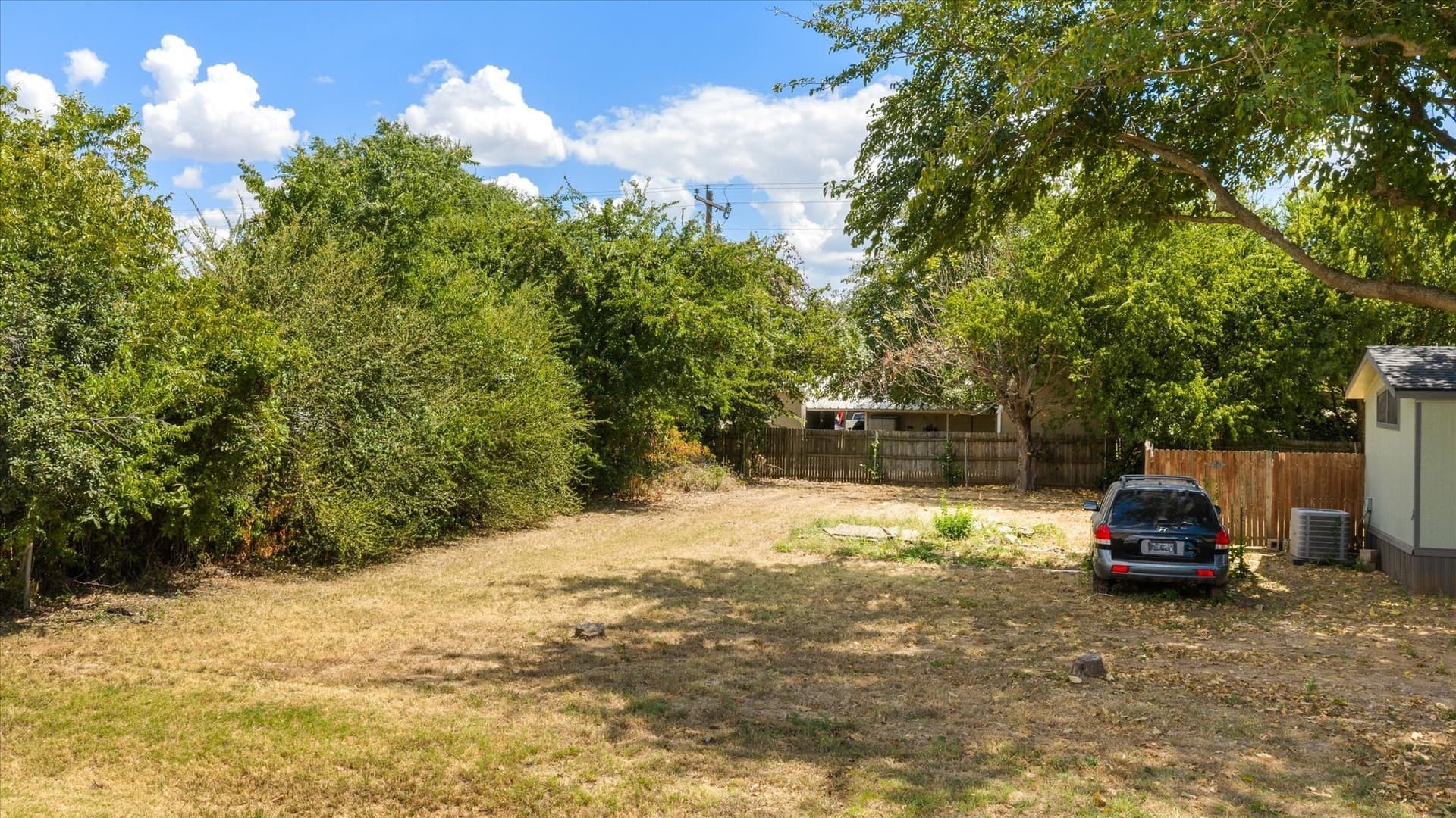 0.04 acres in Hood County - photo 3