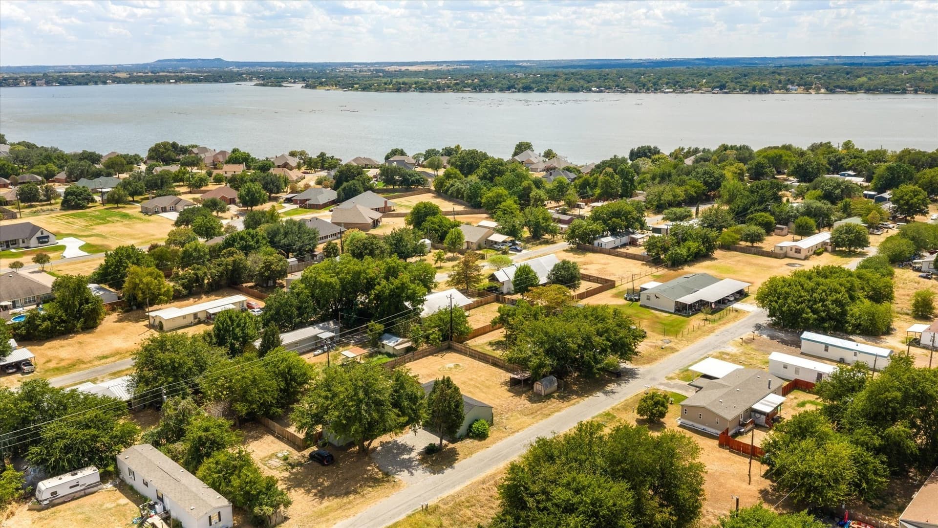 0.04 acres in Hood County - photo 10