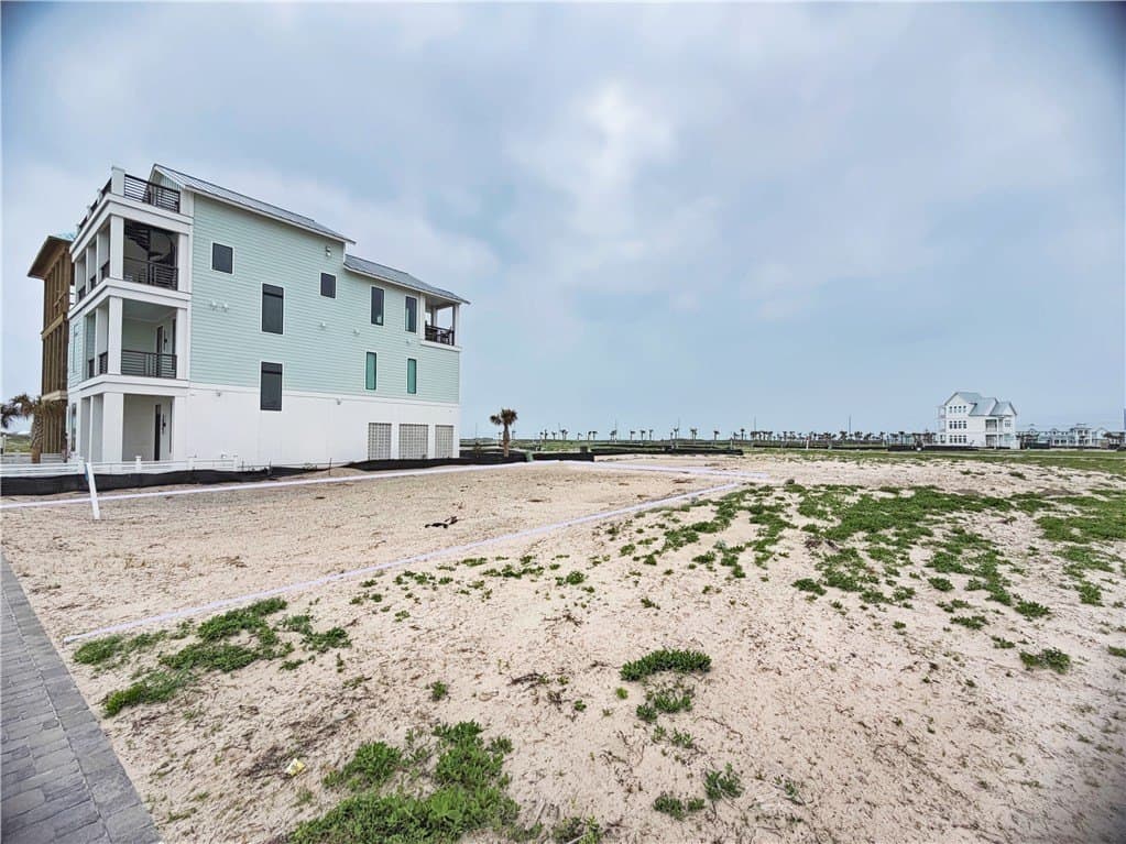 0.07 acres in Nueces County - photo 5