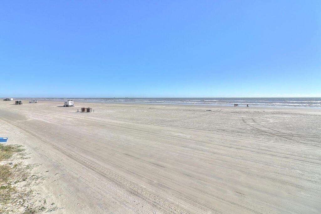 0.07 acres in Nueces County - photo 16