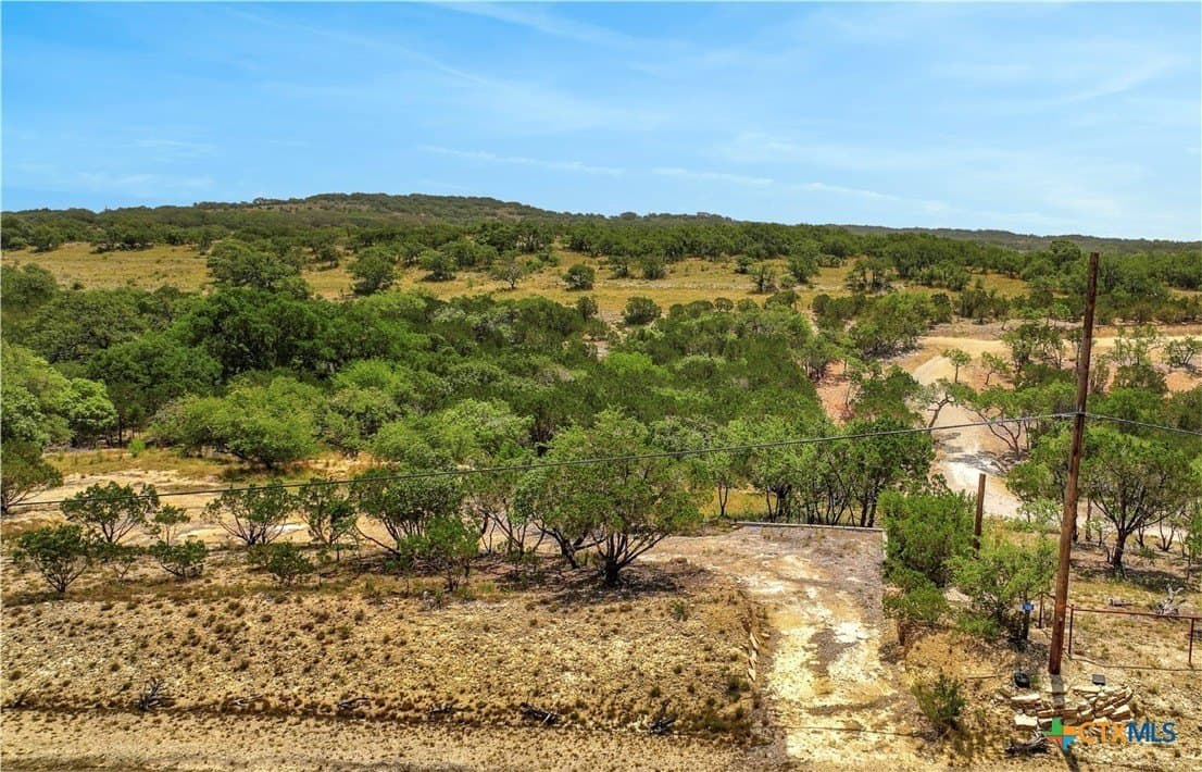 3.91 acres in Comal County - photo 25