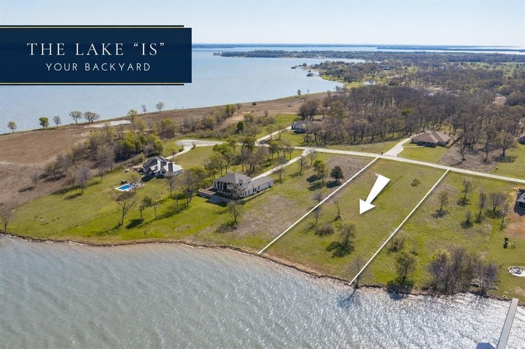 1.04 acres in Navarro County