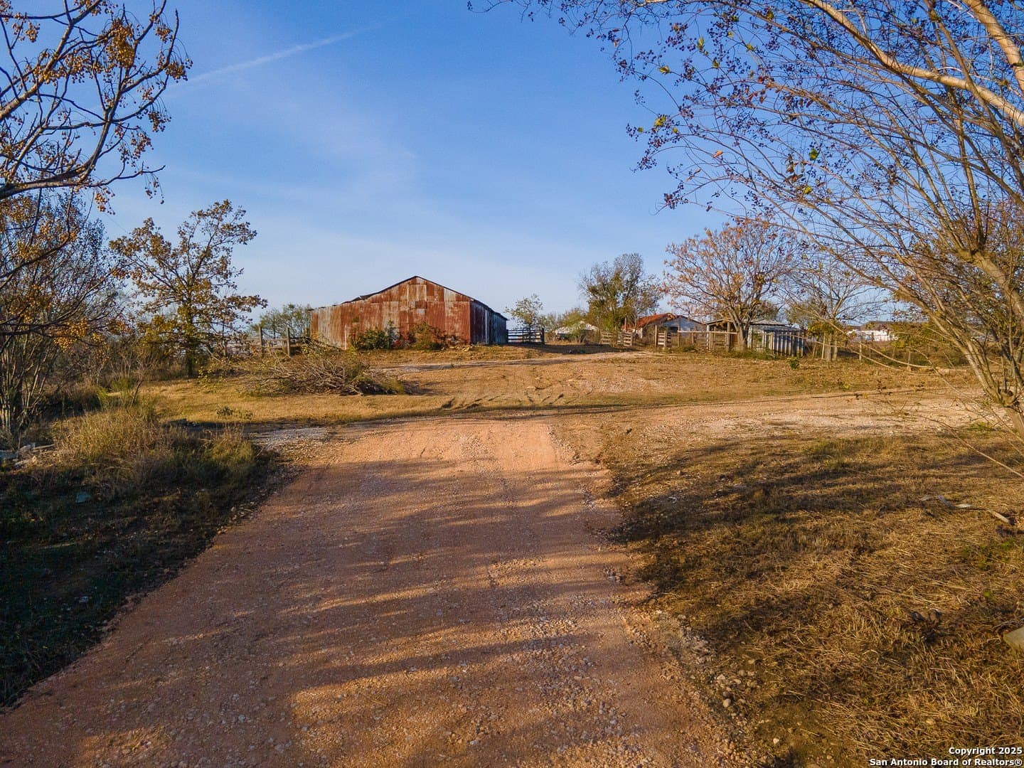 8.44 acres in Guadalupe County gallery image 2