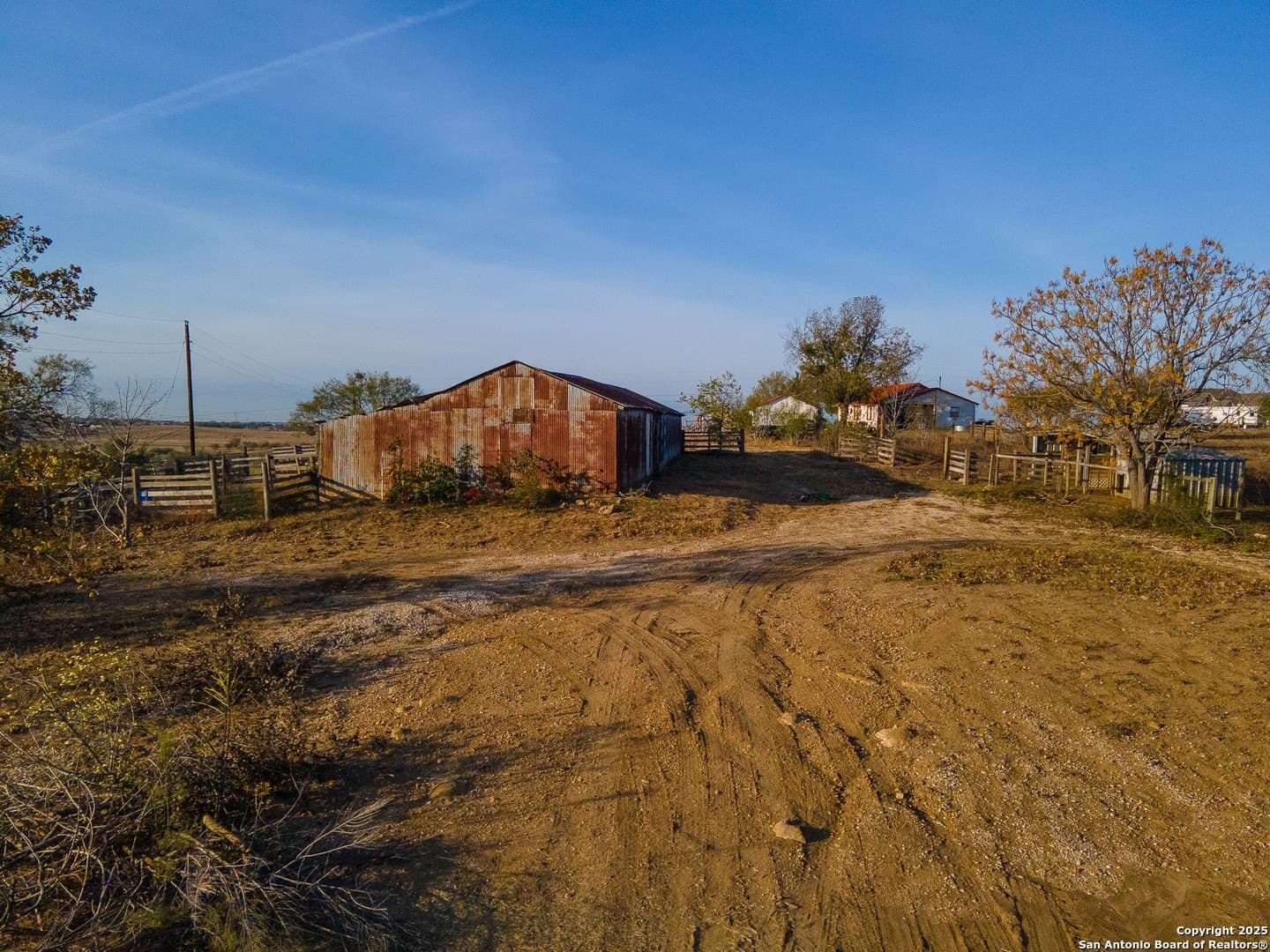 8.44 acres in Guadalupe County gallery image 3