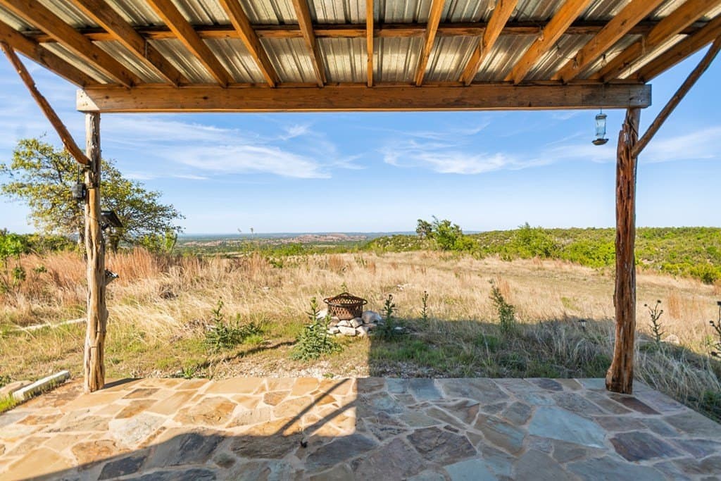 200 acres in Gillespie County - photo 8
