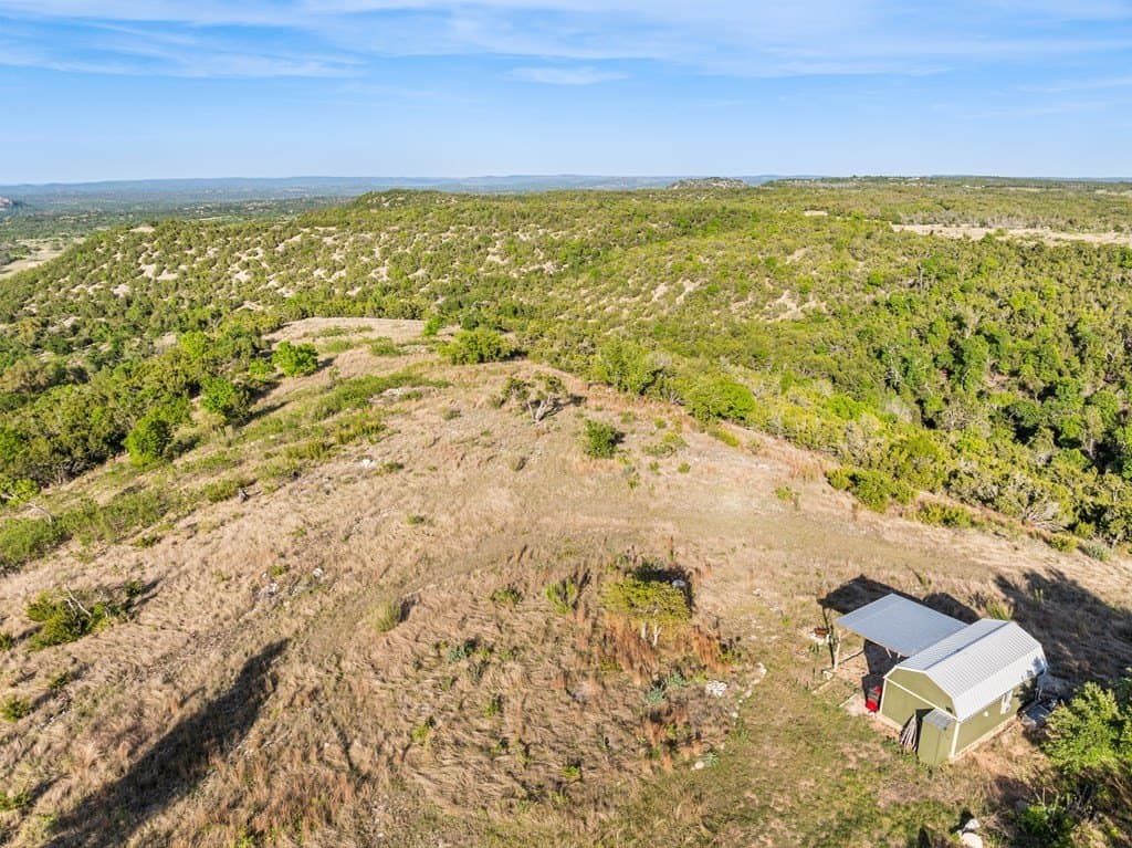 200 acres in Gillespie County - photo 33